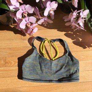 Free to Be Bra - size 2, xs